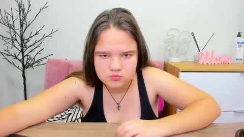 adelecruzz online show from 02-11-25, 04:56