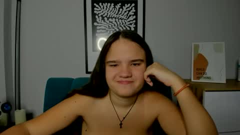 adelecruzz online show from 11-09-25, 01:09