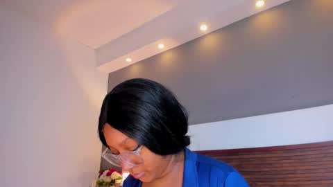 Adele  online show from 10-27-25, 12:20