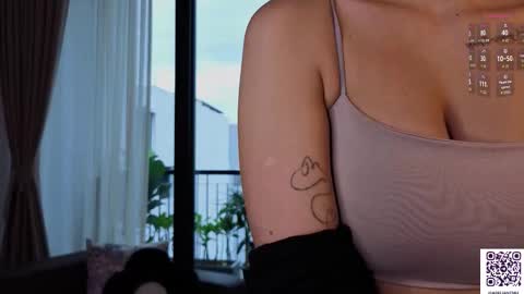 Snapshot of adelia_ntmu chatting on 11-22-25, 01:04 Adelia online show from 11-22-25, 01:04