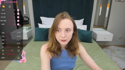 Adelina online show from 01-28-25, 04:52