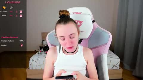 Adelina online show from 11-22-25, 09:30