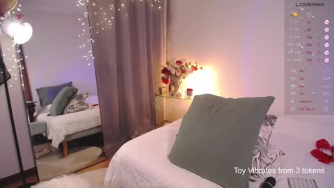 Im Adelina . See you.... online show from 02-03-25, 02:25