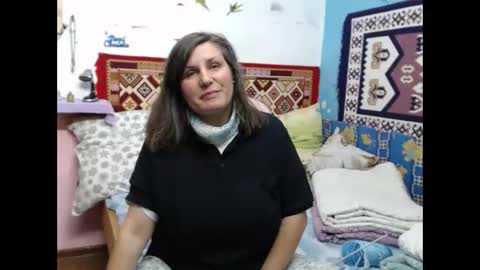 Larisa online show from 10-06-25, 07:39
