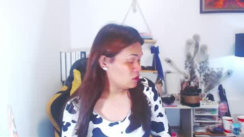 Adellahuge05 online show from 02-28-26, 07:48