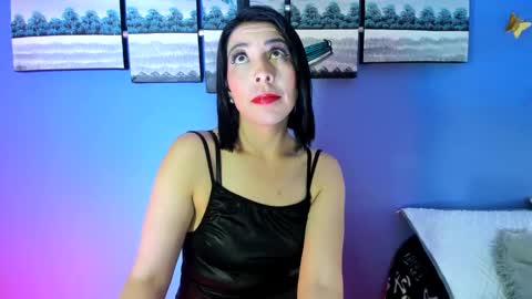 Adelle online show from 02-10-25, 02:05