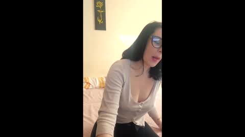 Snapshot of adelletessa chatting on 02-28-26, 12:50 Adelle online show from 02-28-26, 12:50
