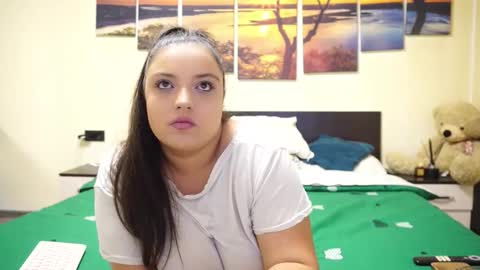 Adellineee online show from 11-01-25, 10:01