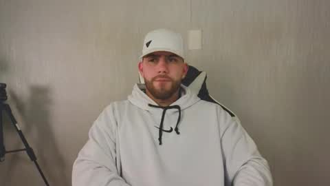 Ades online show from 11-01-25, 12:18