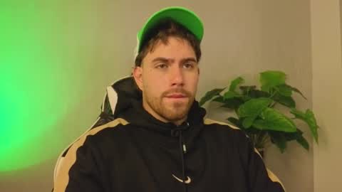 Ades online show from 12-18-25, 11:16