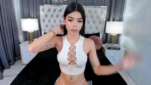Snapshot of adiannacumforyou chatting on 02-21-26, 08:04 Siobe online show from 02-21-26, 08:04