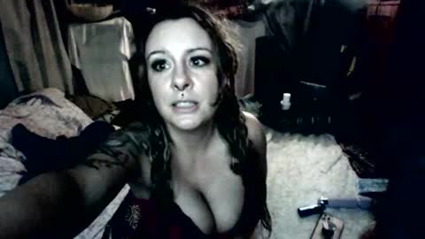 adirajade online show from 03-25-26, 02:17