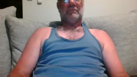 Snapshot of adjustable14 chatting on 02-20-25, 09:00 adjustable14 online show from 02-20-25, 09:00