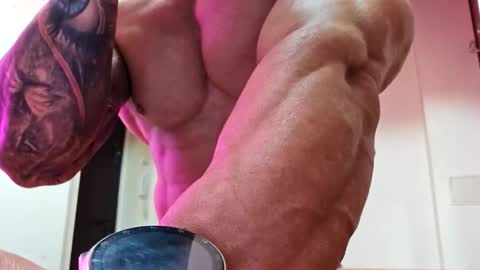 Adonis online show from 02-18-26, 08:38