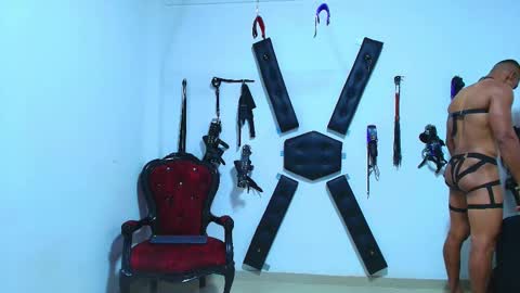 Snapshot of adonisdios chatting on 11-03-25, 11:48 adonisdios online show from 11-03-25, 11:48