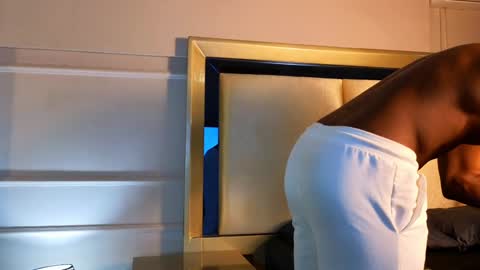 Adonis Knight  online show from 01-22-25, 01:00