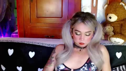 Snapshot of adorableslutxxx chatting on 12-22-24, 01:55 jasmine online show from 12-22-24, 01:55