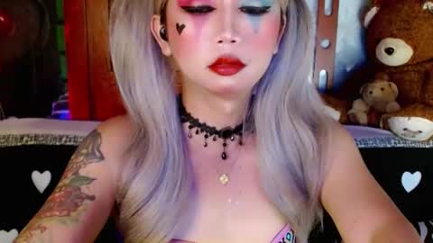 Snapshot of adorableslutxxx chatting on 12-27-24, 06:46 jasmine online show from 12-27-24, 06:46
