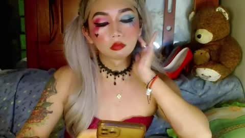 Snapshot of adorableslutxxx chatting on 01-30-25, 06:56 jasmine online show from 01-30-25, 06:56