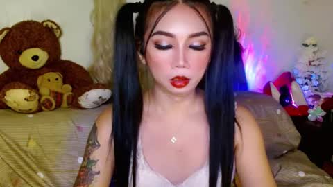 Snapshot of adorableslutxxx chatting on 02-12-25, 11:40 jasmine online show from 02-12-25, 11:40