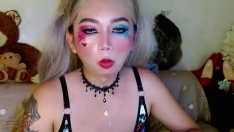 Snapshot of adorableslutxxx chatting on 02-19-25, 05:16 jasmine online show from 02-19-25, 05:16
