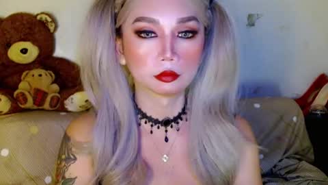Snapshot of adorableslutxxx chatting on 03-06-25, 12:32 jasmine online show from 03-06-25, 12:32