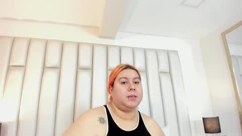 Snapshot of adreeaperez1 chatting on 10-11-25, 11:31 ANDREA PEREZ online show from 10-11-25, 11:31