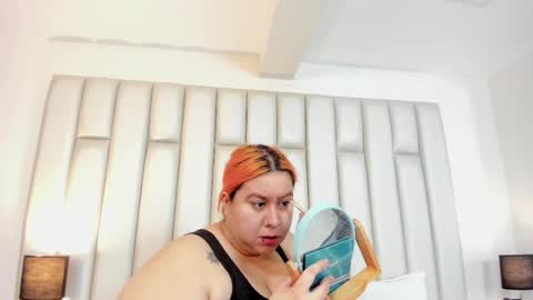 Snapshot of adreeaperez1 chatting on 10-15-25, 11:43 ANDREA PEREZ online show from 10-15-25, 11:43