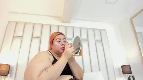 Snapshot of adreeaperez1 chatting on 10-17-25, 11:35 ANDREA PEREZ online show from 10-17-25, 11:35