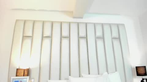 Snapshot of adreeaperez1 chatting on 10-23-25, 11:42 ANDREA PEREZ online show from 10-23-25, 11:42