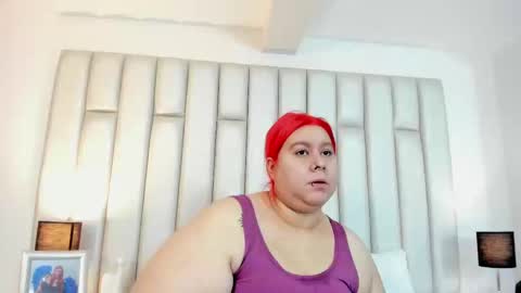 Snapshot of adreeaperez1 chatting on 10-28-25, 11:36 ANDREA PEREZ online show from 10-28-25, 11:36