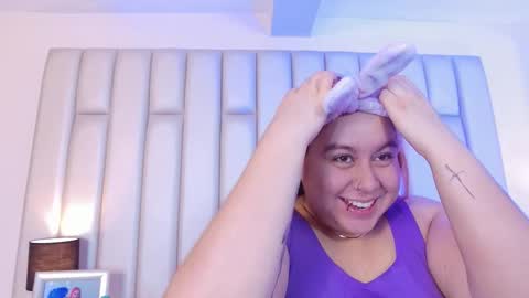 Snapshot of adreeaperez1 chatting on 02-05-26, 01:27 ANDREA PEREZ online show from 02-05-26, 01:27