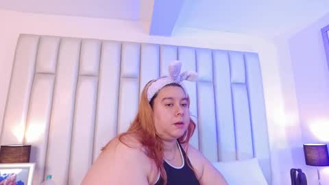 Snapshot of adreeaperez1 chatting on 02-12-26, 11:38 ANDREA PEREZ online show from 02-12-26, 11:38