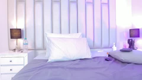 Snapshot of adreeaperez1 chatting on 04-10-26, 11:42 ANDREA PEREZ online show from 04-10-26, 11:42