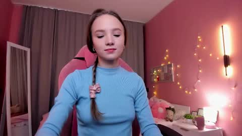 Eva online show from 11-23-25, 07:30