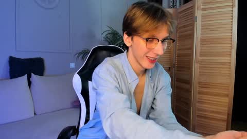 Adrian online show from 12-09-24, 07:18