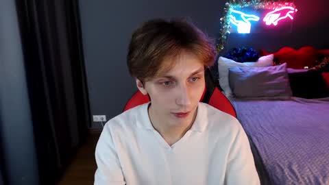 Adrian online show from 12-15-24, 04:04