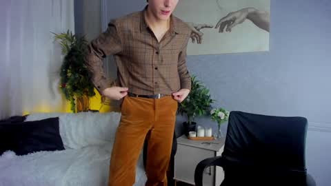 Adrian online show from 12-19-24, 04:24