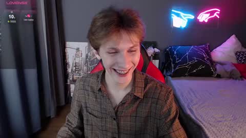 Adrian online show from 12-28-24, 06:17