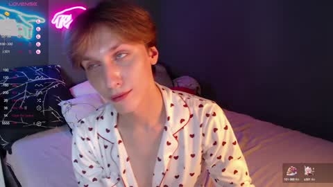 Adrian online show from 01-12-25, 01:27