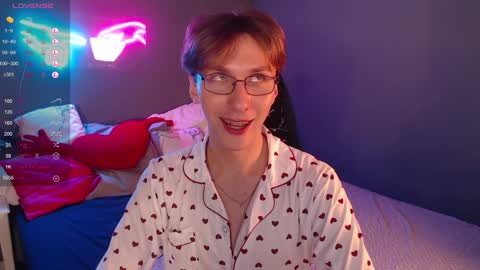 Adrian online show from 01-23-25, 07:18