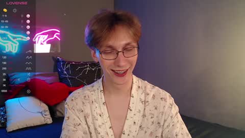 Adrian online show from 01-31-25, 07:18