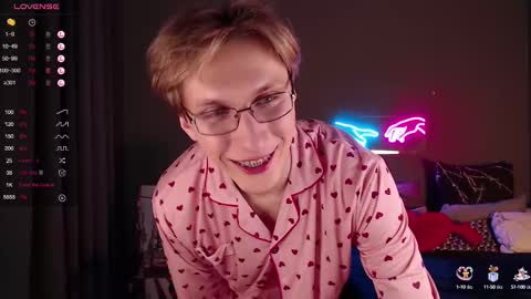 Adrian online show from 02-10-25, 04:14