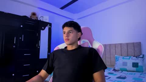 ADRIAN online show from 03-04-26, 06:58