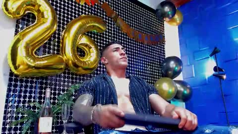   online show from 11-28-25, 04:42