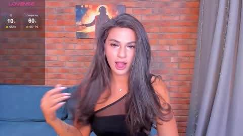Adriana online show from 10-21-25, 12:33
