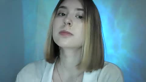 adrianabliss_ online show from 10-07-25, 07:27