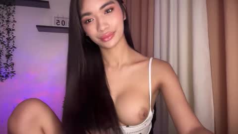 Adriana online show from 10-07-25, 04:59