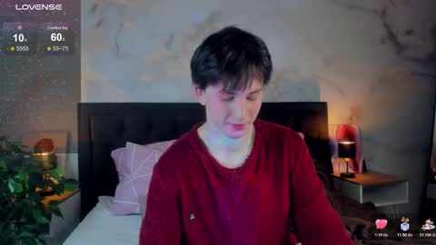 Snapshot of adrianoaubert chatting on 11-18-25, 04:17 adrianoaubert online show from 11-18-25, 04:17