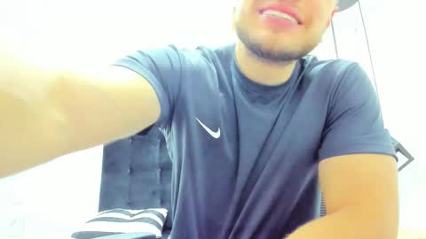 Adrein Roche online show from 10-06-25, 09:12